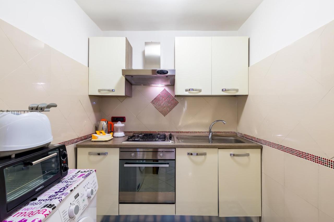 Qs1 - Indipendent Flat In Center Apartment Naples Exterior photo